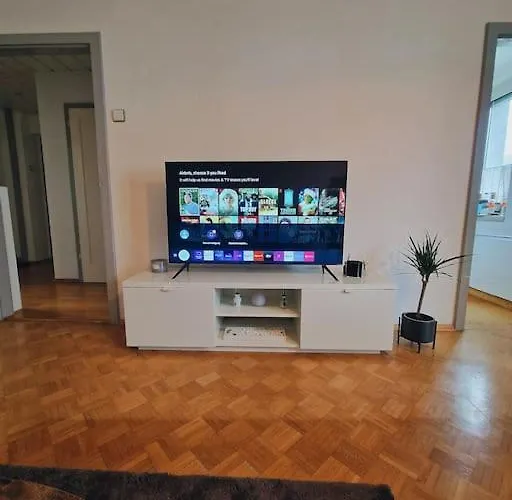 Apartamento Schoene 2,5 Mit Balkon Und Parkplatz Graz